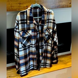 Beautiful plaid shacket!
